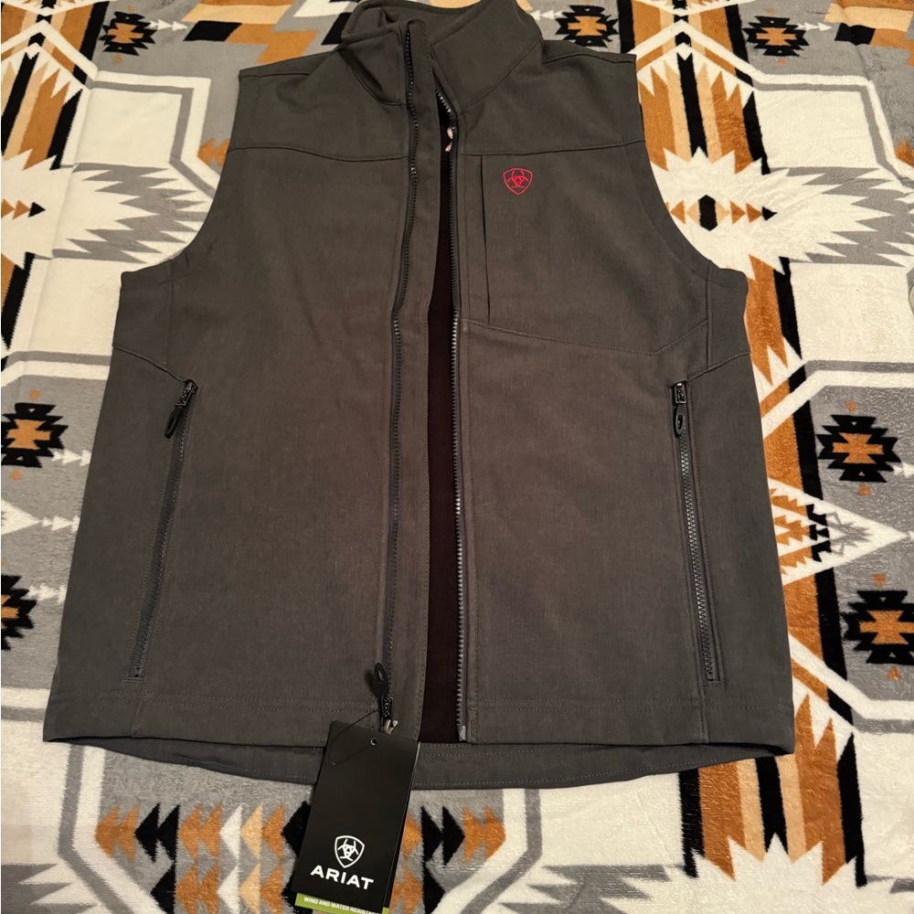 Gray Ariat Vest Size S